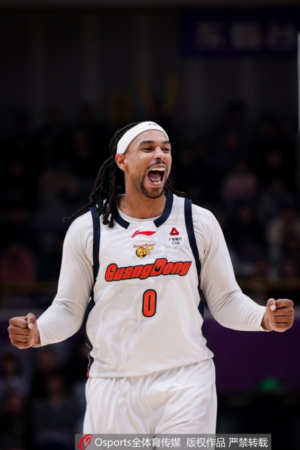 配资查询114 广体：广东男篮球员焦泊乔和萨林杰将在今晚的比赛中复出